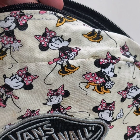 Vans Women's Beige Backpack with Cartoon Design In GUC . - Picture 2 of 7
